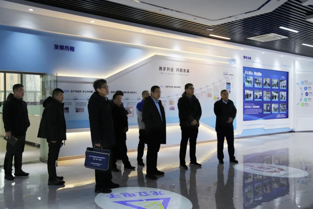市科技局劉局長一行蒞臨龍立電子調(diào)研指導工作